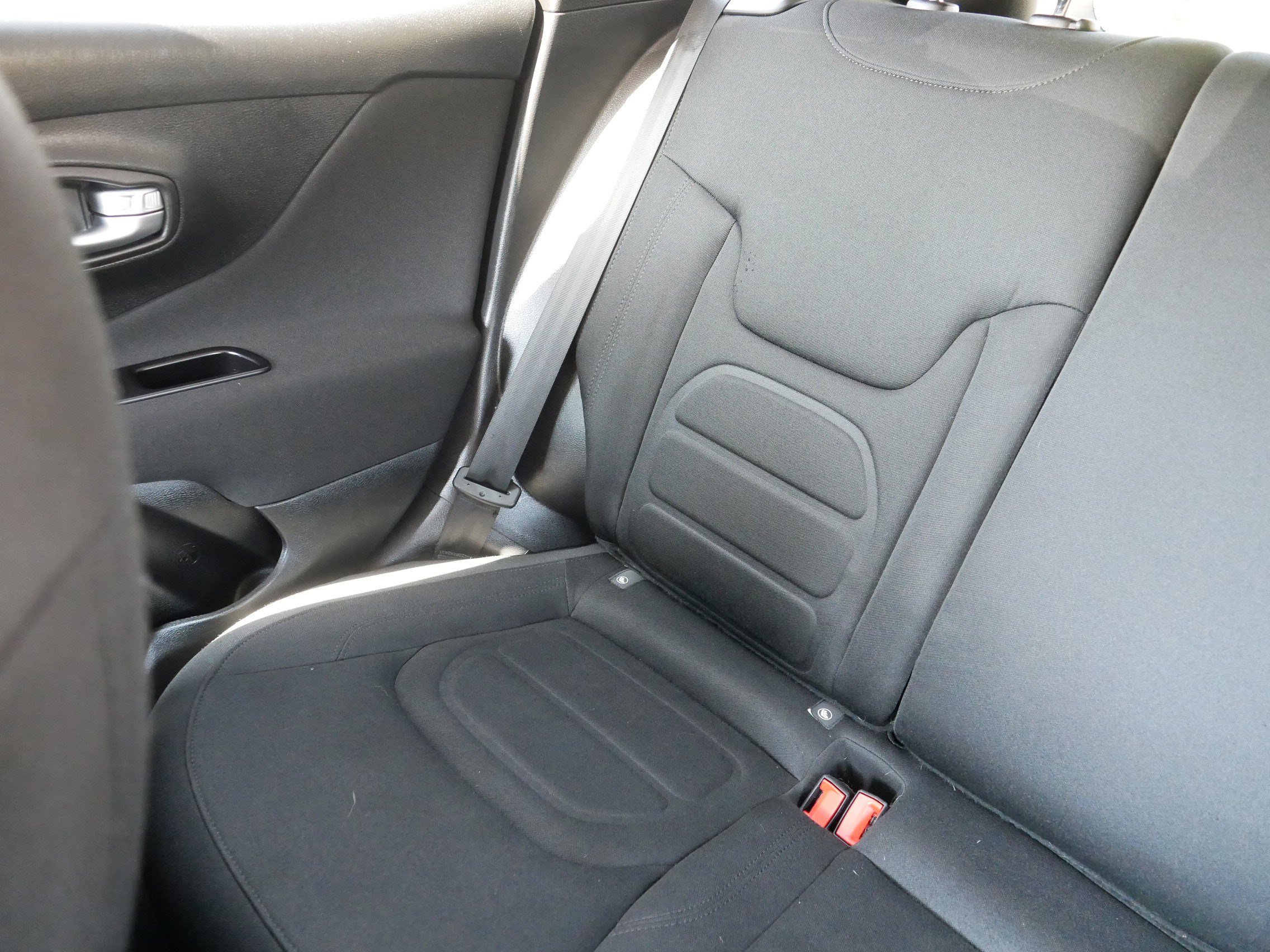 2019 Jeep Renegade Latitude photo 11
