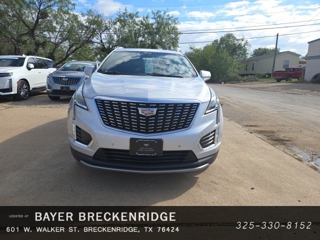 2020 Cadillac XT5 Premium Luxury photo 2