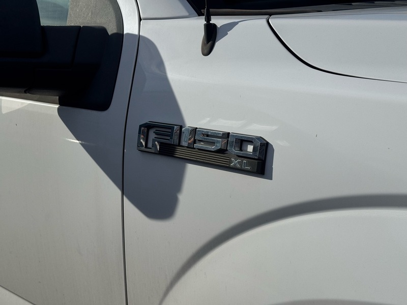 2016 Ford F-150 XL photo 2