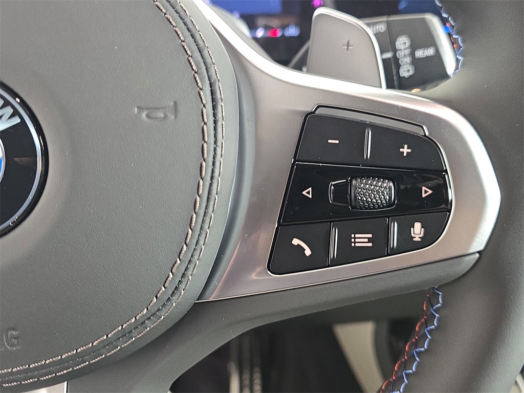 2026 Bmw X7 M60i photo 18