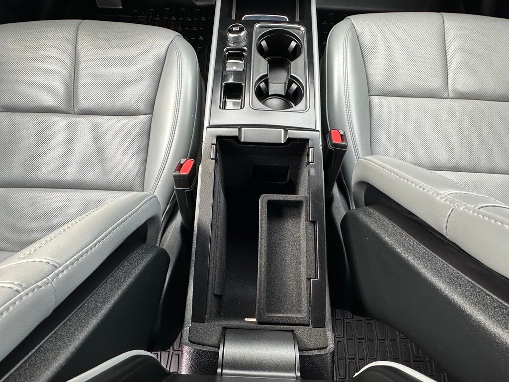 2021 Lincoln Corsair Standard photo 27