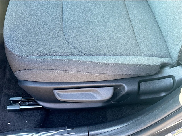 2025 Kia K4 LX photo 18