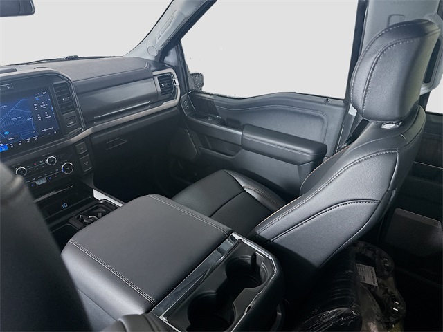 2025 Ford F-250 Lariat photo 20