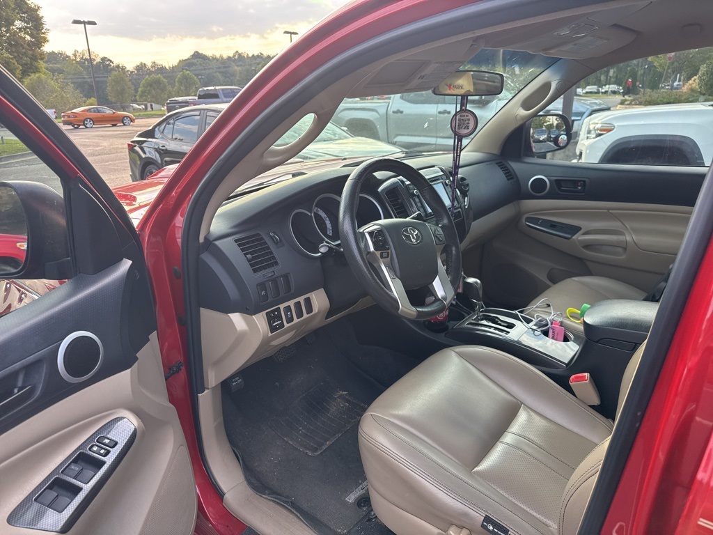 2015 Toyota Tacoma PreRunner V6 photo 6