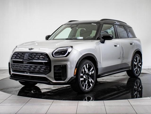 New 2026 MINI Countryman AWD Iconic in Wichita #53B1286N | MINI of
