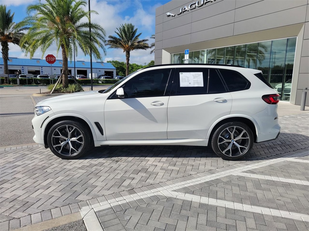 2022 Bmw X5 M50i photo 2