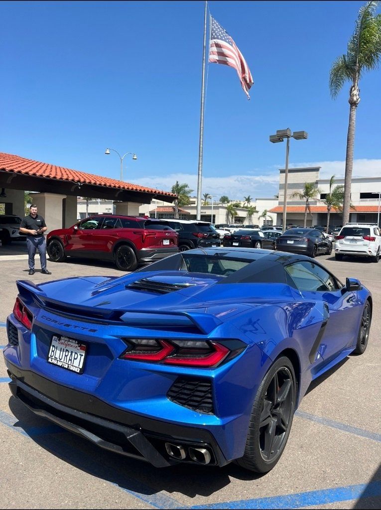 2023 Chevrolet Corvette Stingray 2LT photo 3