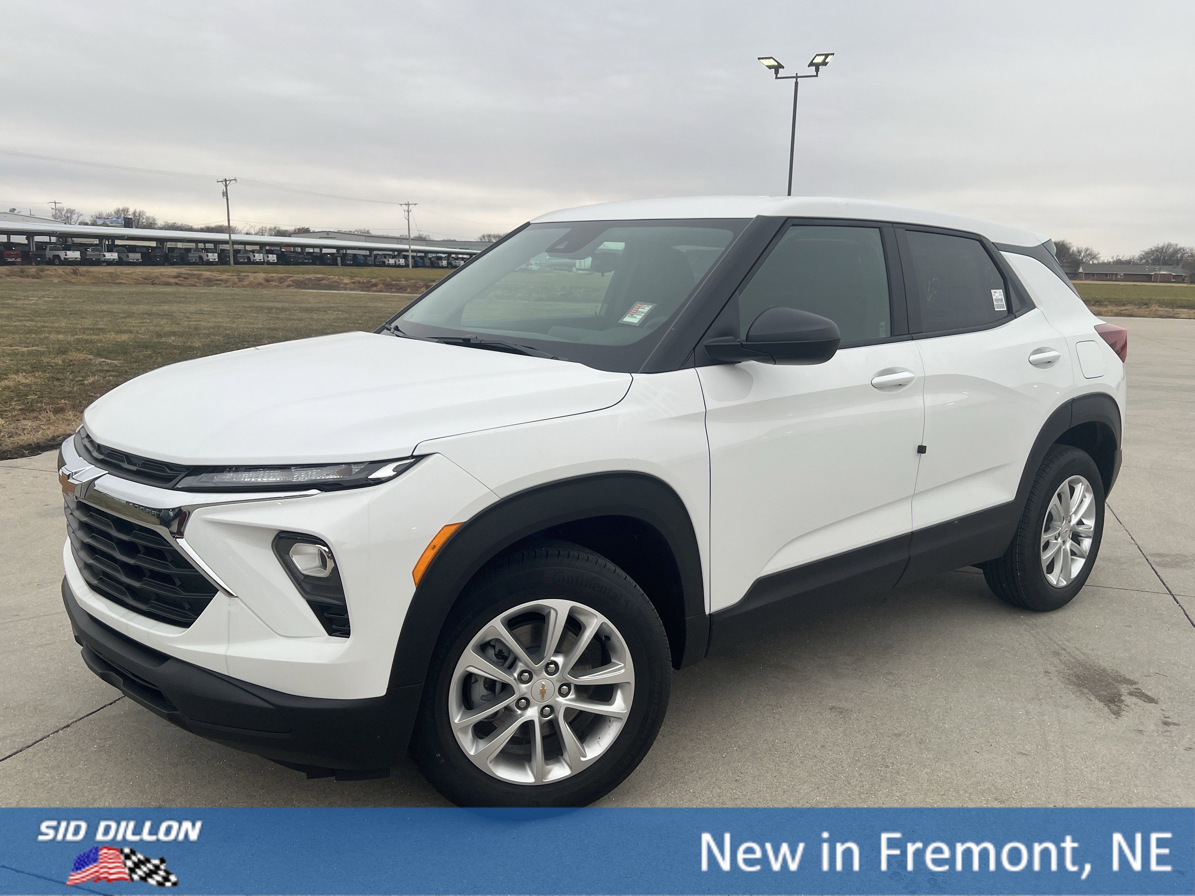 2026 Chevrolet Trailblazer LS's photo