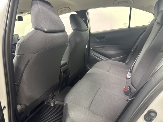 2022 Toyota Corolla LE photo 12