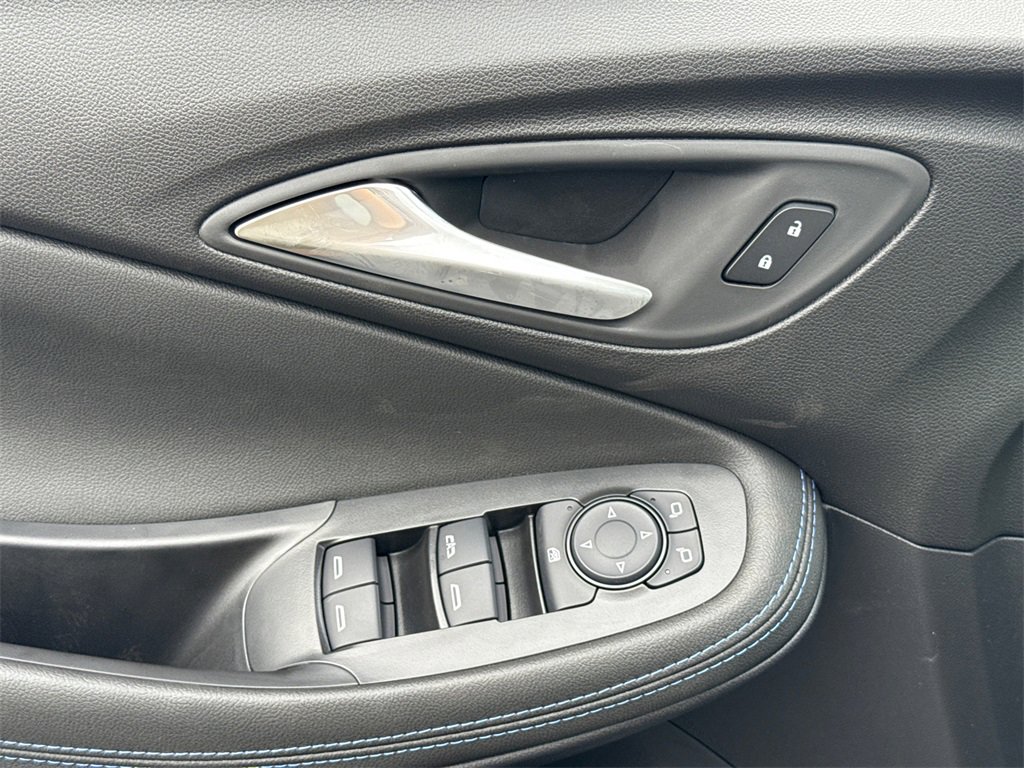 2026 Buick Encore GX Sport Touring photo 13