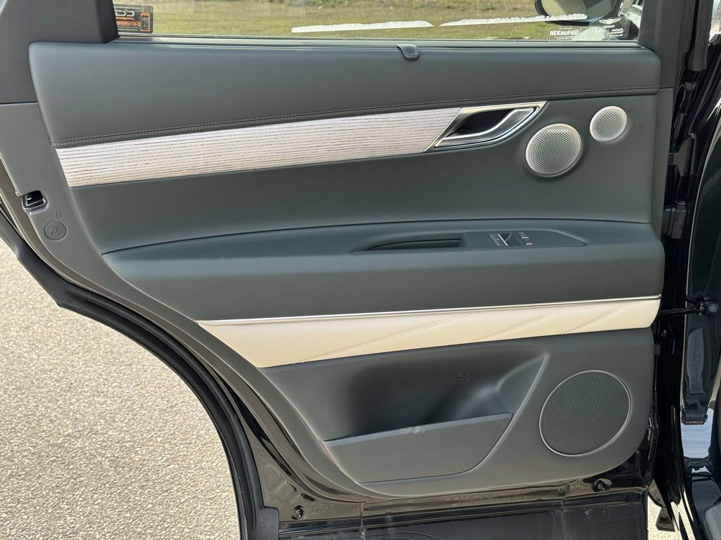 2025 Genesis GV80 2.5T Prestige photo 20