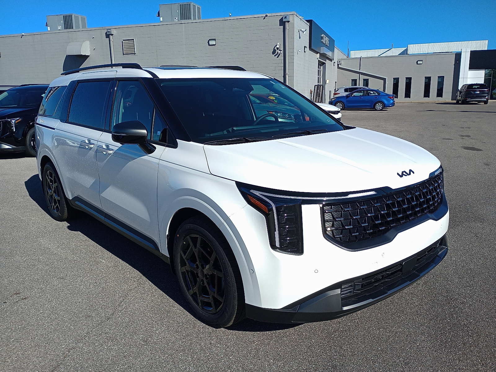 2026 Kia Carnival SX Prestige's photo