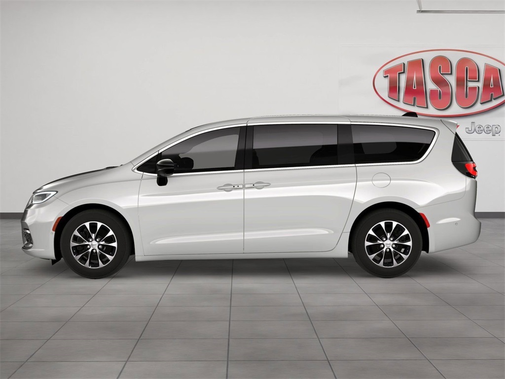 2026 Chrysler Pacifica photo 3