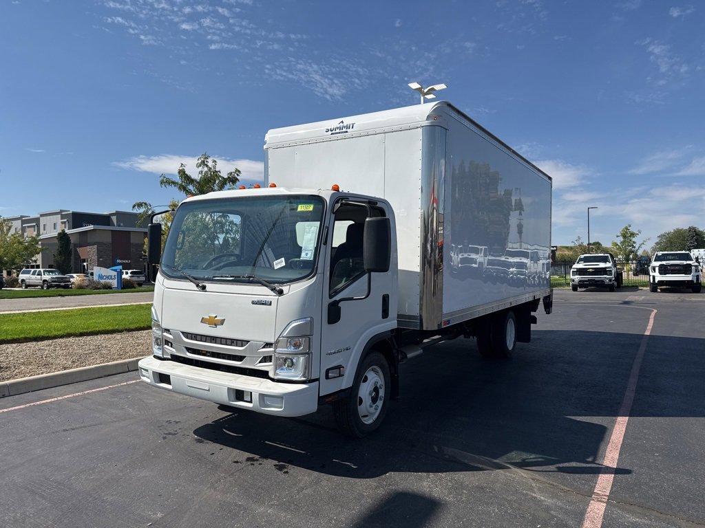 2024 Chevrolet Low Cab Forward Base's photo