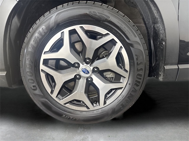 2022 Subaru Forester Premium photo 26
