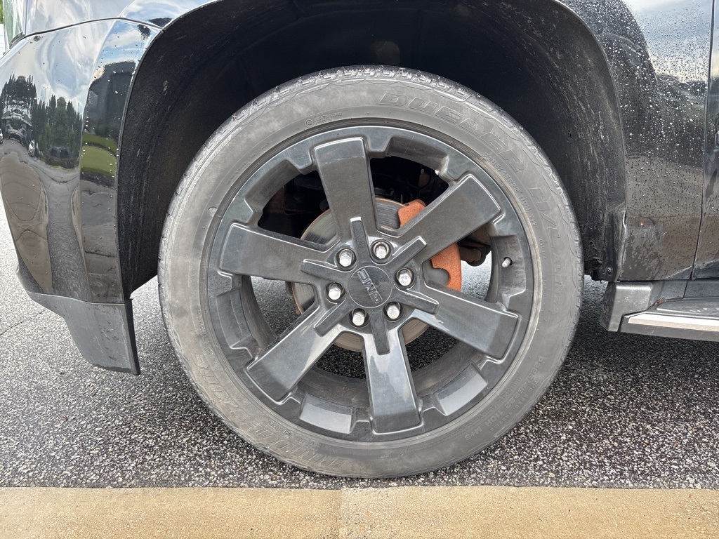 2017 Gmc Yukon SLE photo 9