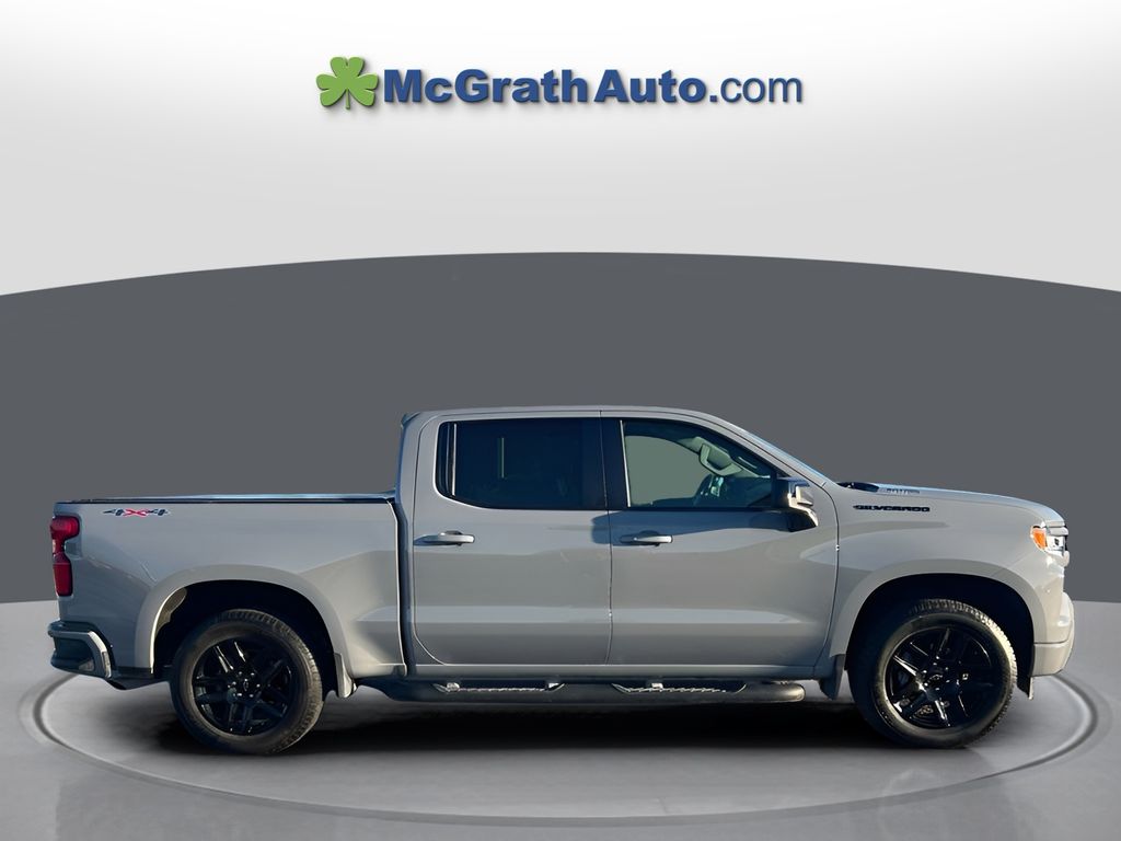 2024 Chevrolet Silverado 1500 RST photo 8