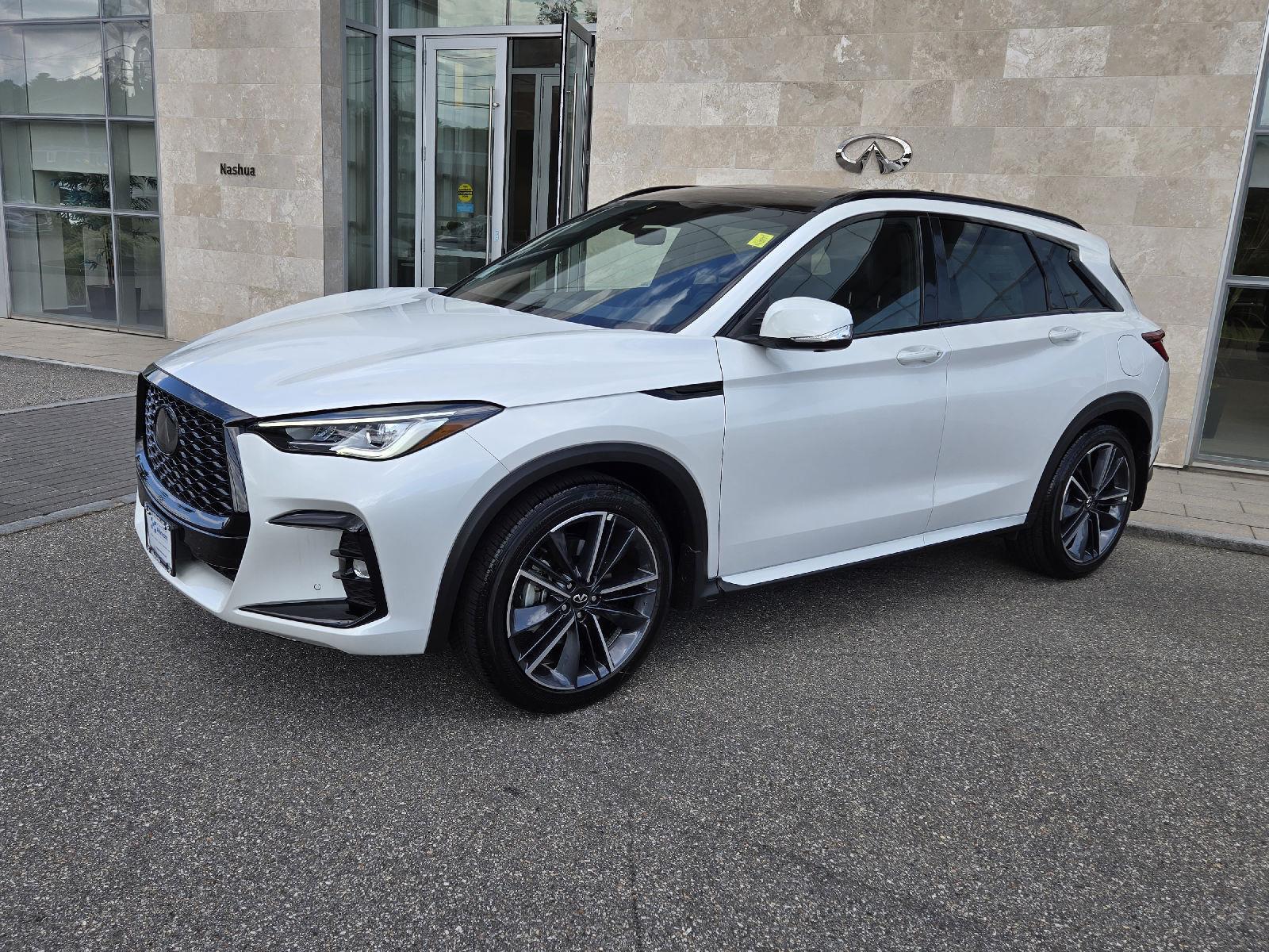 2025 Infiniti QX50 SPORT AWD photo 2