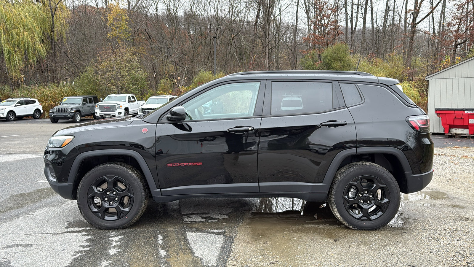 2023 Jeep Compass Trailhawk photo 3