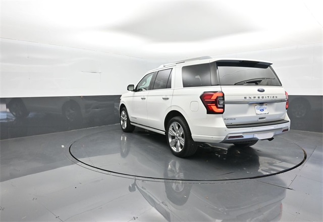2022 Ford Expedition Platinum photo 3