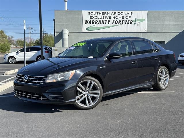 2018 Volkswagen Passat R-Line