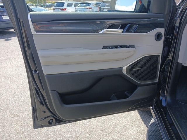 2022 Jeep Wagoneer Series I photo 23