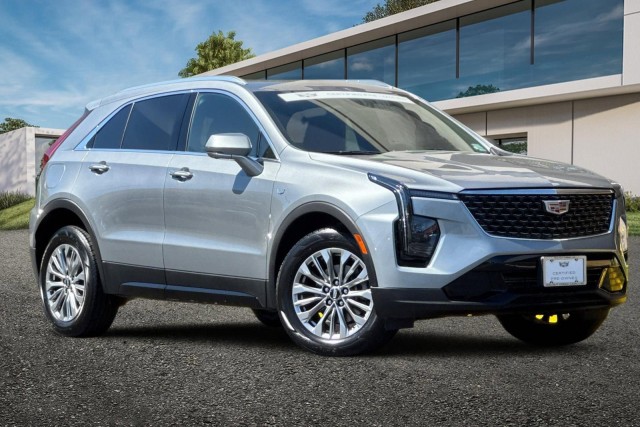 Certified Pre-Owned 2025 Cadillac XT4 Premium Luxury SUV in Walnut