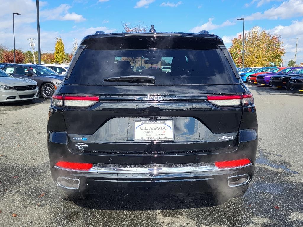 2024 Jeep Cherokee Overland 4xe photo 17
