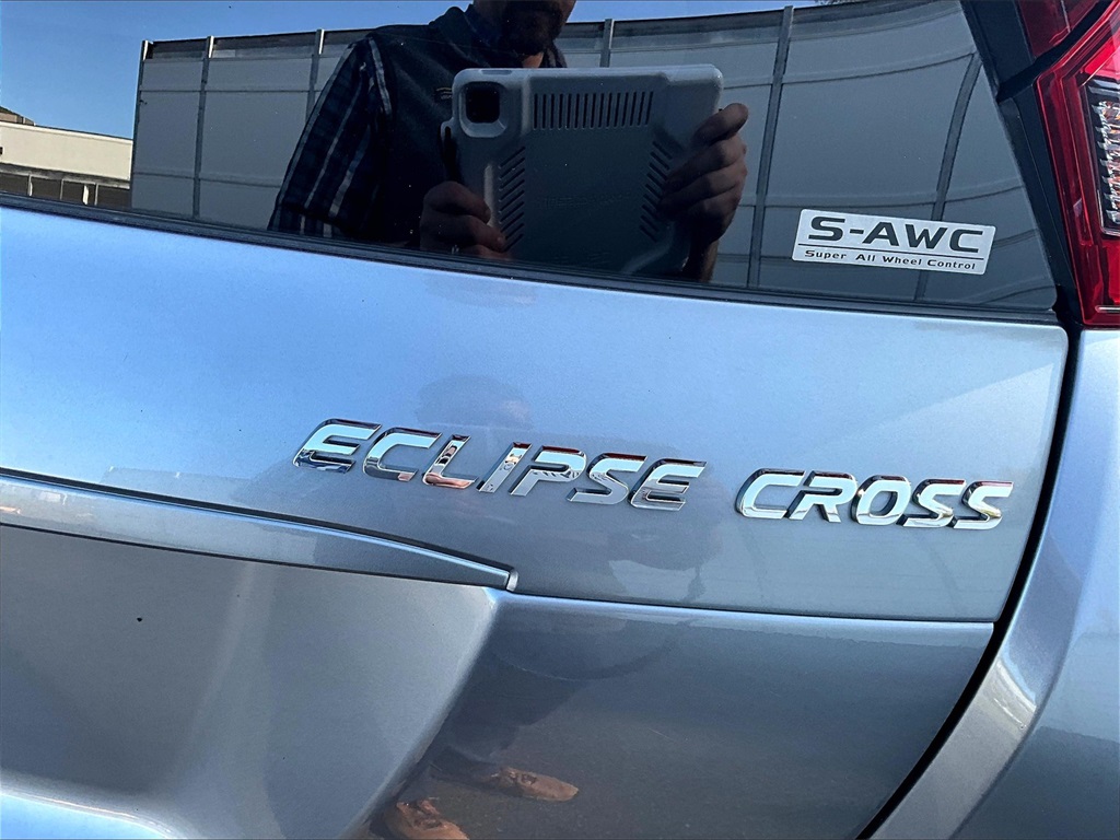 2019 Mitsubishi Eclipse Cross LE photo 29