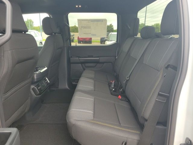 2025 Ford F-150 STX photo 17
