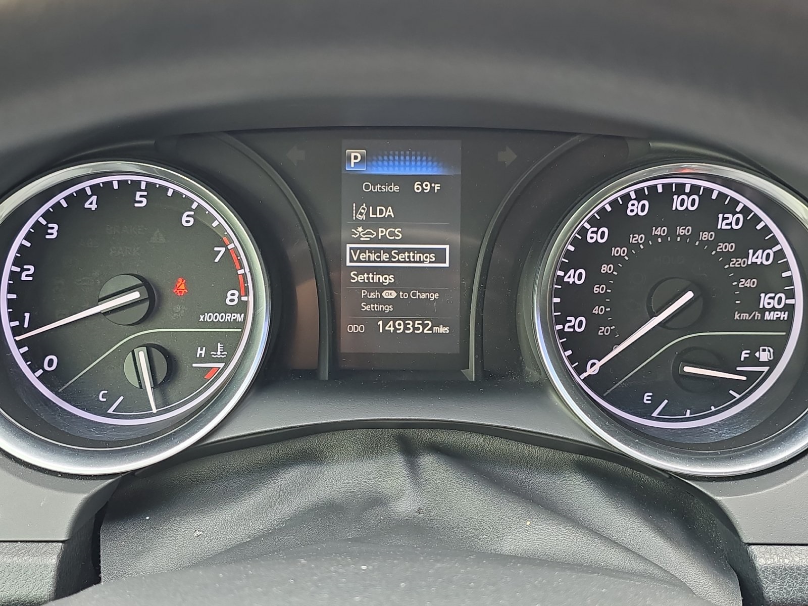 2018 Toyota Camry SE XLE photo 20