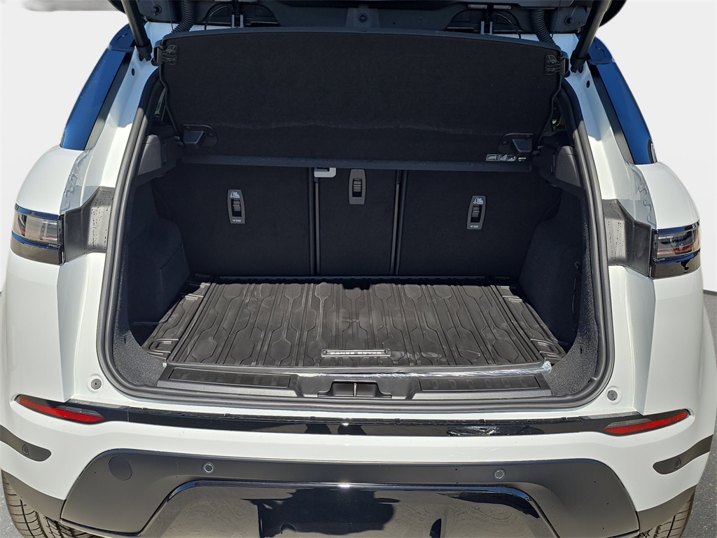 2026 Land Rover Range Rover Evoque S photo 12