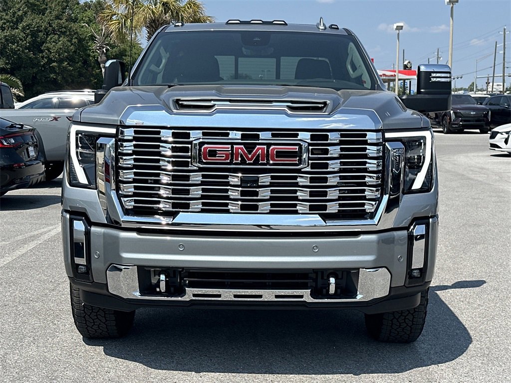 2025 Gmc Sierra 2500 Denali photo 3