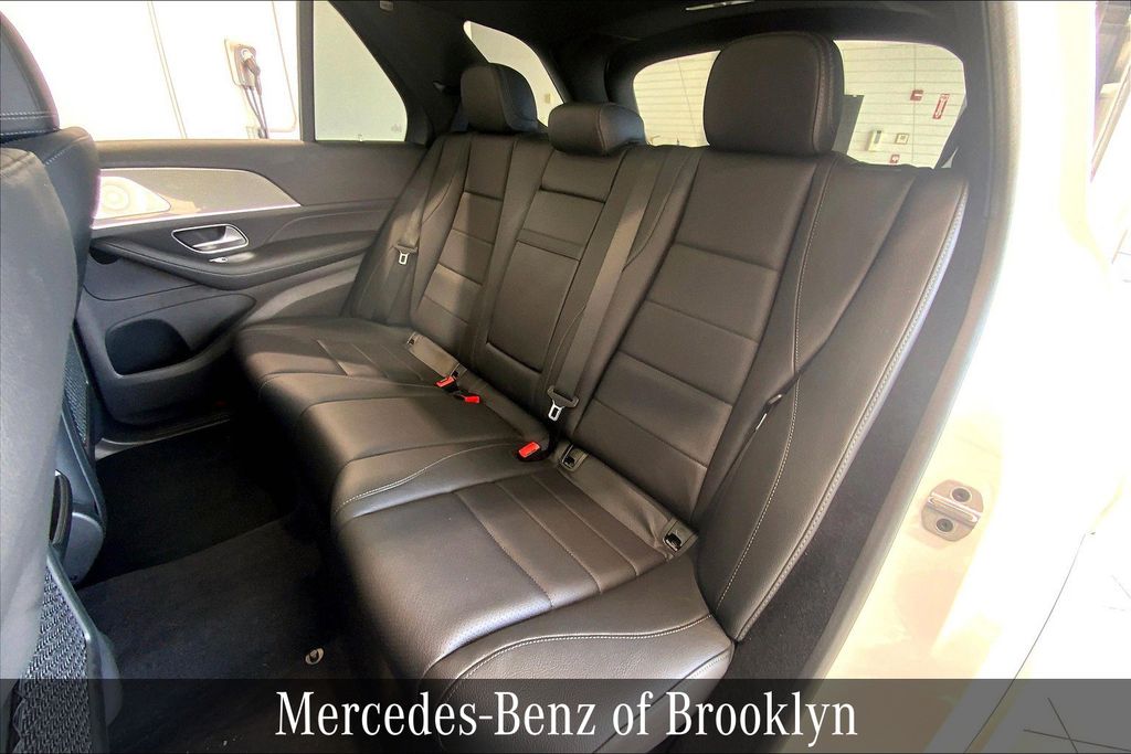 2023 Mercedes Benz GLE 450 4MATIC photo 9
