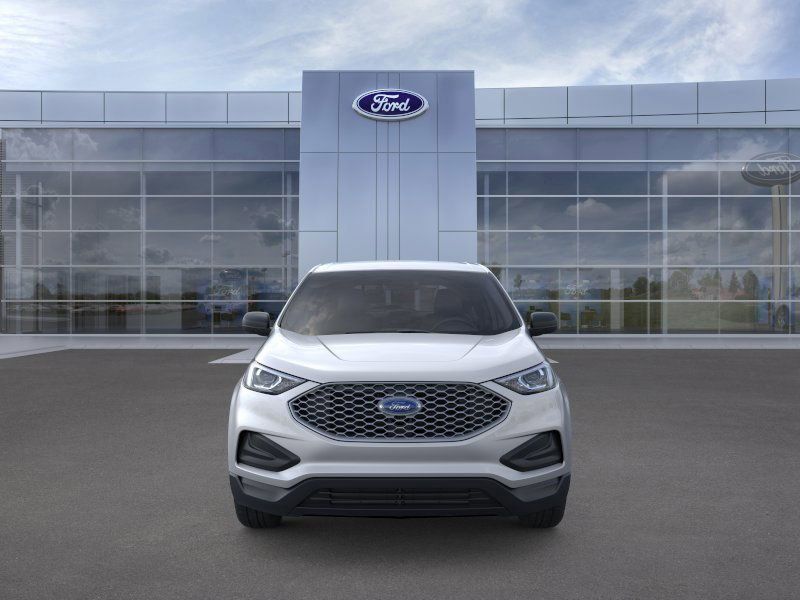 2024 Ford Edge SE photo 6