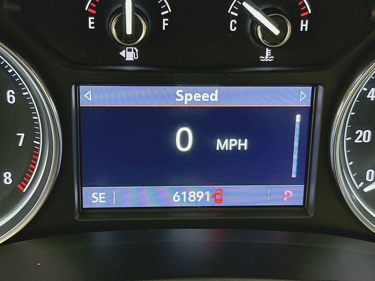 2022 Buick Enclave Essence photo 12