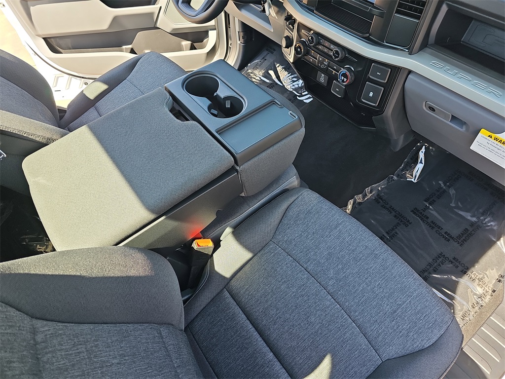 2025 Ford F-350 XL photo 11