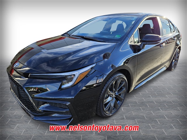2025 Toyota Corolla SE photo 3