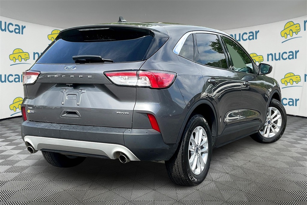 2021 Ford Escape SE photo 6