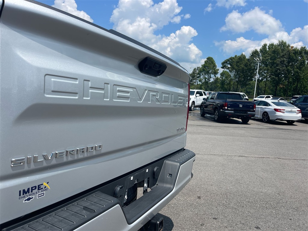 2022 Chevrolet Silverado 1500 Custom photo 25