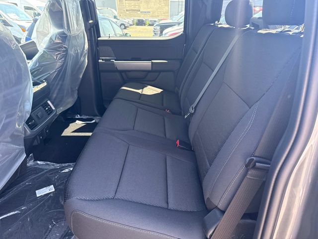 2025 Ford F-150 XLT photo 7