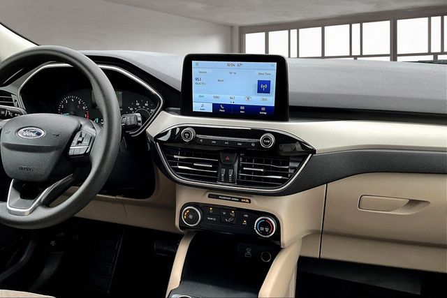 2022 Ford Escape SE photo 6