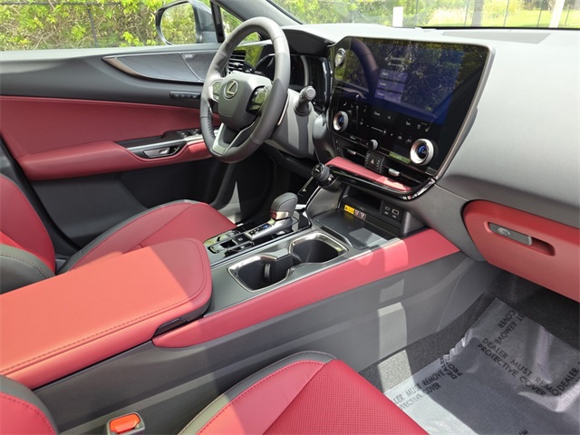 2025 Lexus NX 350h Luxury AWD photo 11
