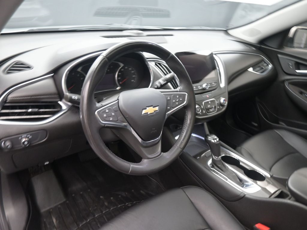 2018 Chevrolet Malibu 1LT photo 27