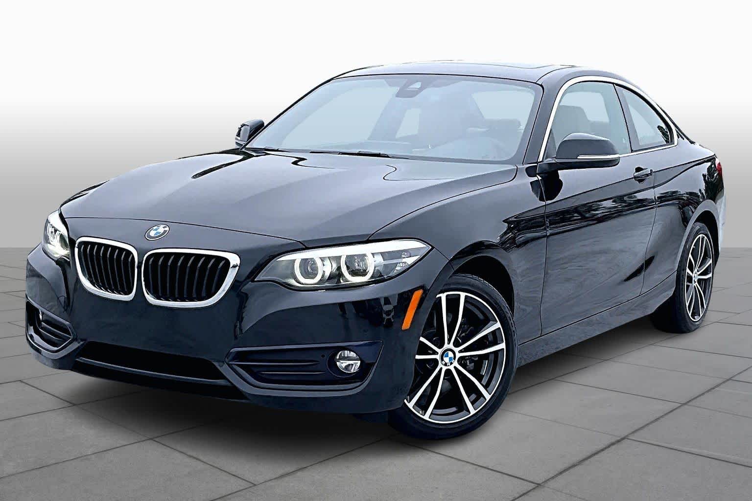 2019 BMW 2 Series 230i's photo