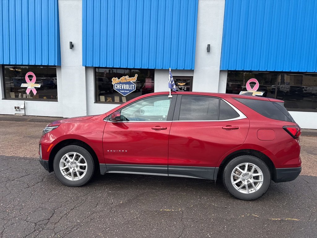 2024 Chevrolet Equinox LT photo 16