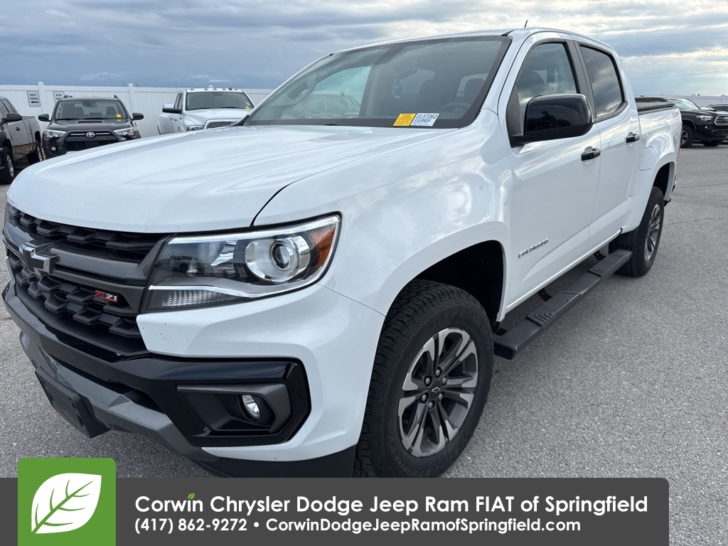 2022 Chevrolet Colorado Z71 photo 2