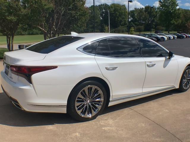 2022 Lexus LS 500 photo 7