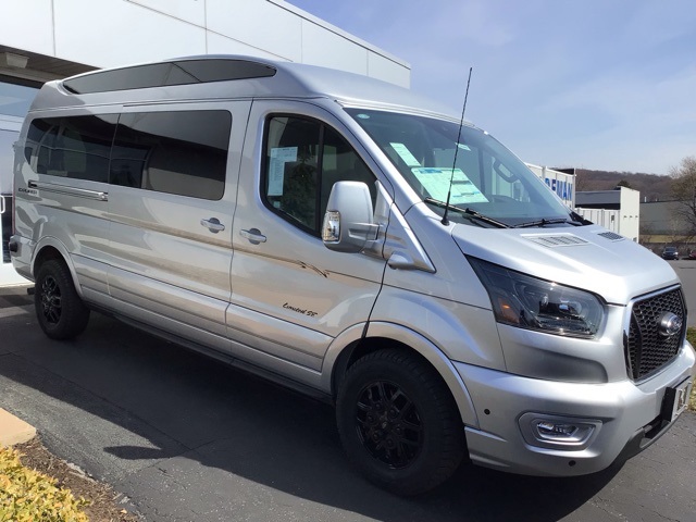2024 Ford Transit photo 2