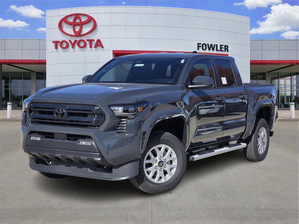 2025 Toyota Tacoma SR5's photo